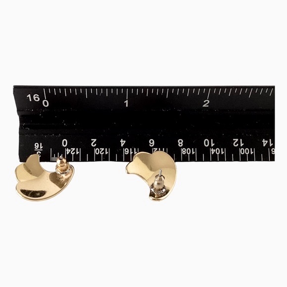 Napier Gold Tone Curved Wing Style Red Enamel Inlay Post Earrings Vintage EUC - Picture 7 of 7